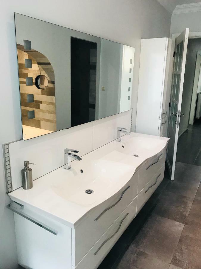Maison Avec Jacuzzi 5Ch 韦尔维耶 外观 照片
